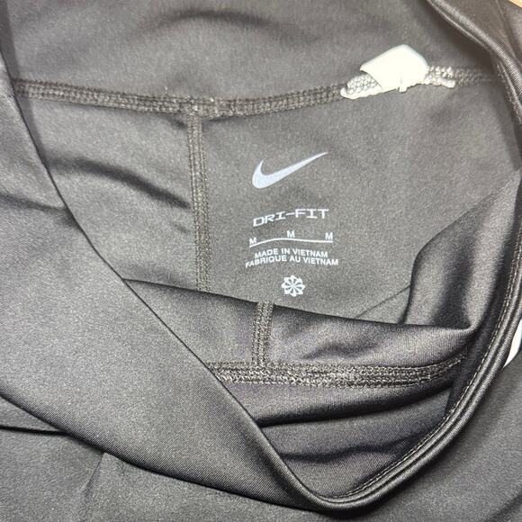 Nike Black Dri-Fit Mini Training Skirt Pull On Skort Girls Medium - Picture 2 of 5